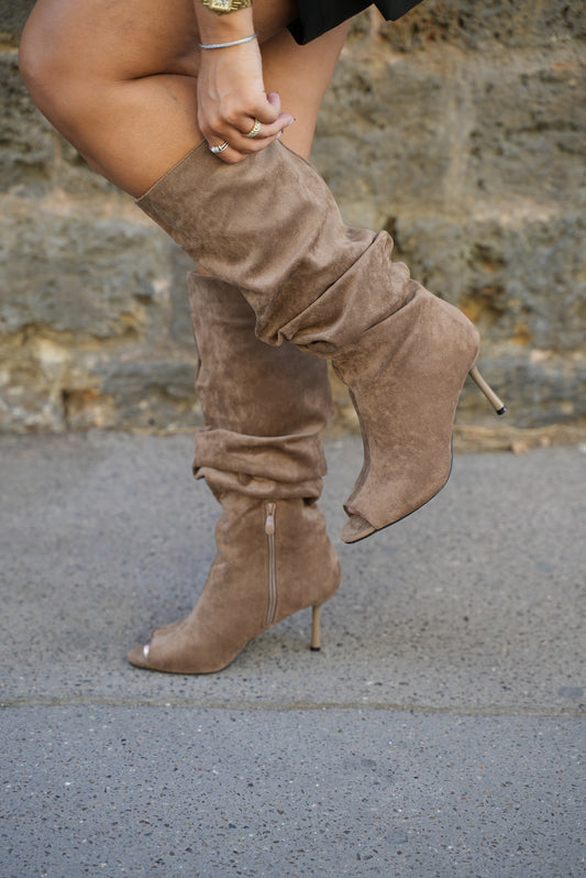 Bottes hautes en daim à bout ouvert [ Camel]
