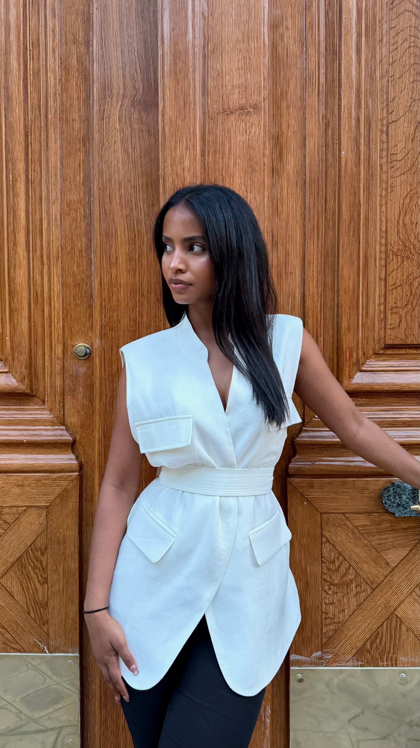 Gilet sans manches avec ceinture[ Blanc]