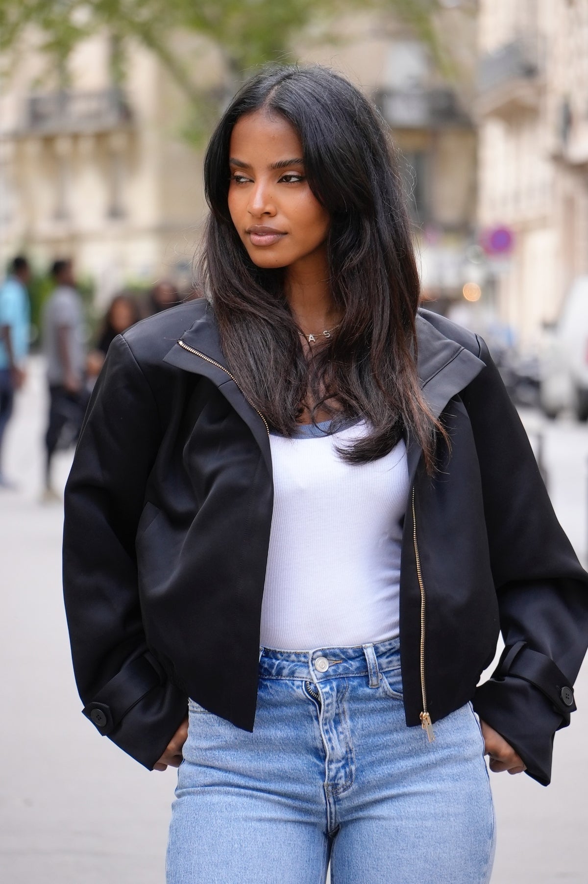 Veste matière satin
