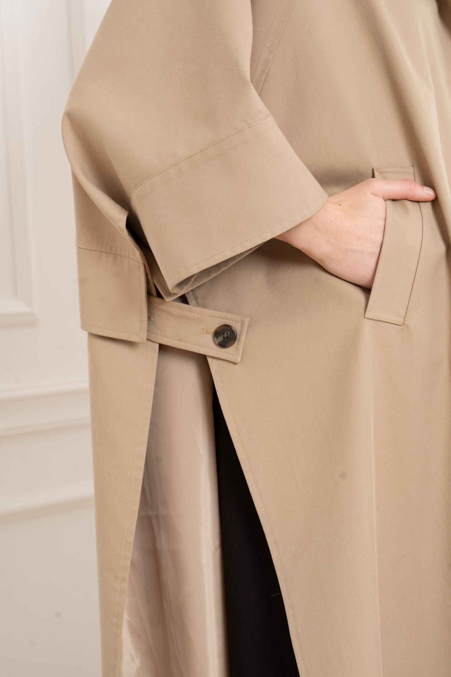 Trench cape [ Camel]