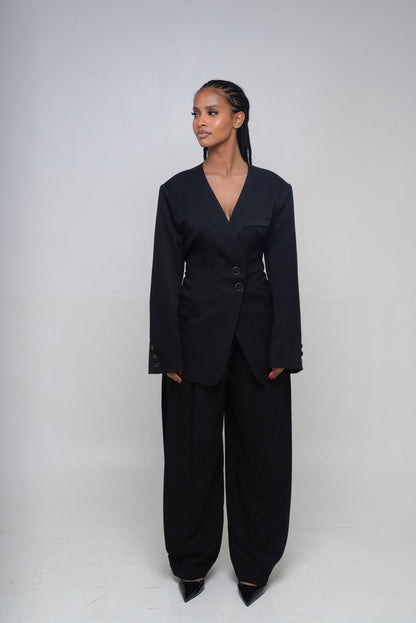 Blazer cintré à bouton [Noir]